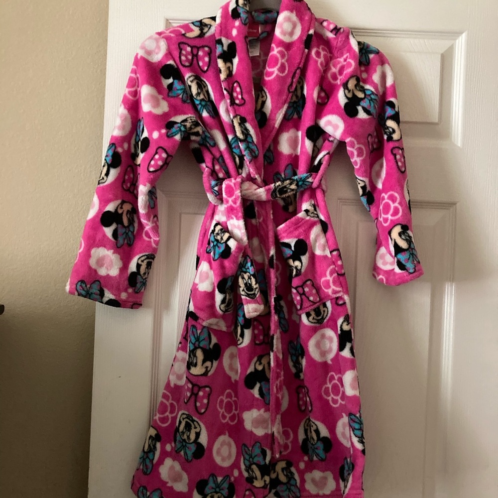 Minnie Mouse Wrap Robe by Disney - Picture 2 of 5